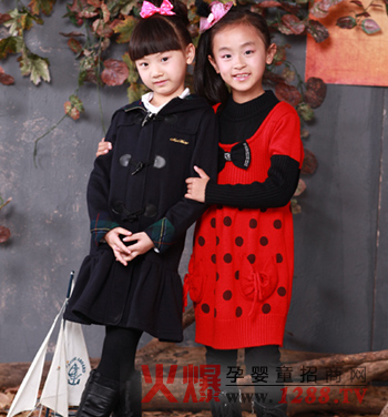 ������ͯ�b��麢�ӿ옷(l��)���L(zh��ng)