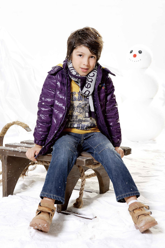 �U�P�㘷(l��)����ɫͯ�b