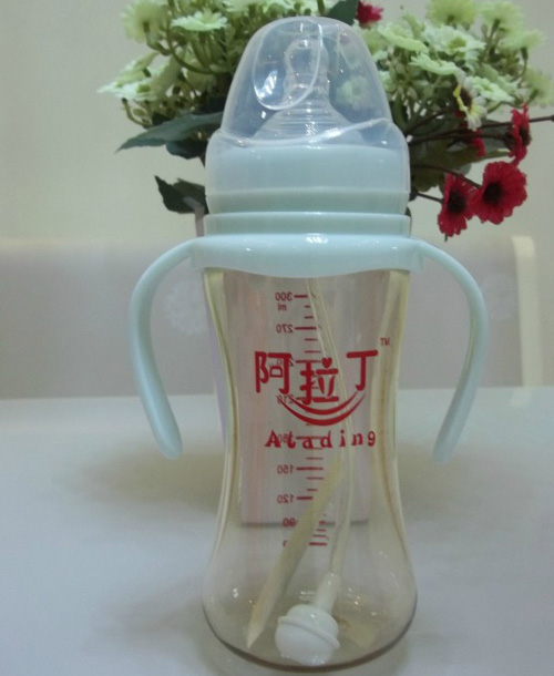 �������˿ڏ���ƿ�{ɫ