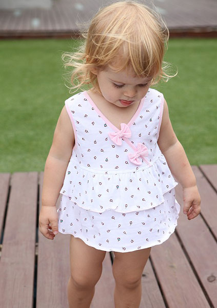 Ħ�����ļ�Ů����ȹ��