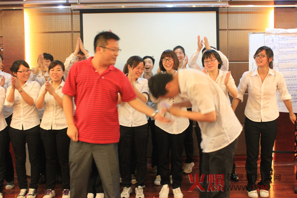 �𱬾W(w��ng)�j(lu��)2013����֮·�O�ޝ�����Ӗ