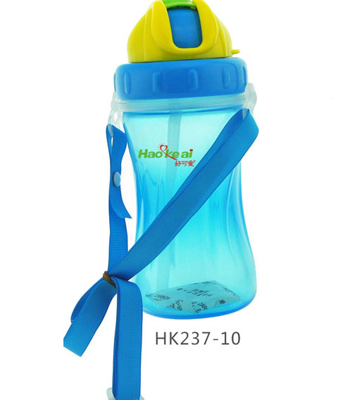 好可愛弧形(多色)兒童吊帶水壺