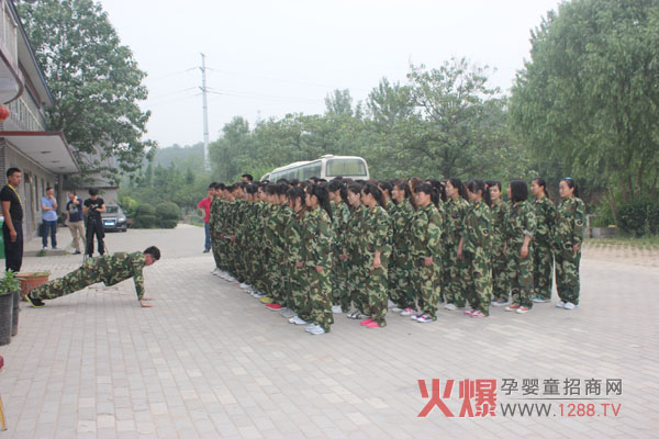 ��Ӗ(x��n)�I(l��ng)��֮���ж����F(tu��n)�Y(ji��)��ͻ�ơ�