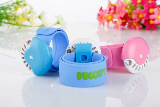 風(fēng)語卡通紅色+藍色防蚊圈