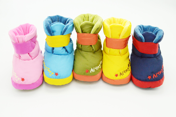 �ۋ�ͯ��ˮ��Ͳ�ӽq��ůЬѩ��ѥ