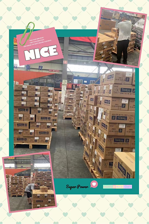 坦圖奶粉發(fā)貨現(xiàn)場.jpg 坦圖奶粉發(fā)貨現(xiàn)場.jpg