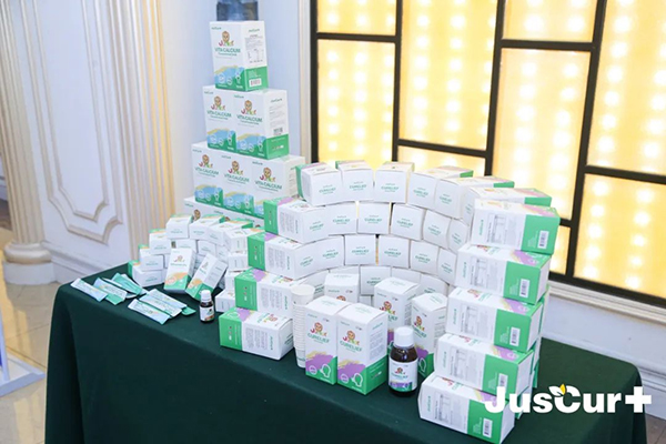 杰西佳JIBS自然營(yíng)養(yǎng)獅王計(jì)劃啟動(dòng)峰會(huì)4.jpg 杰西佳JIBS自然營(yíng)養(yǎng)獅王計(jì)劃啟動(dòng)峰會(huì)4.jpg