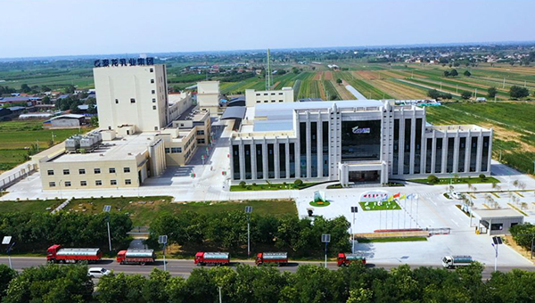 秦龍乳業(yè).jpg 秦龍乳業(yè).jpg