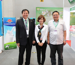 ����ʳƷչ��(hu��)��(hu��)�L(zh��ng)��Ӱ