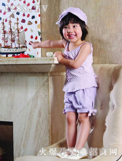 ��������ɫ��ͯT�����b