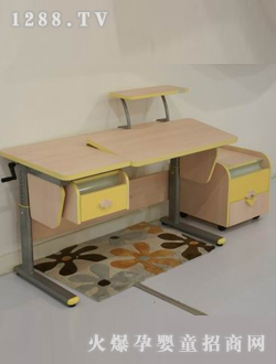 �oͯ�����M�Ͼ��`ϵ�нM���Sɫ