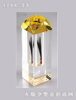 �H�Ӟ��ᭇ��