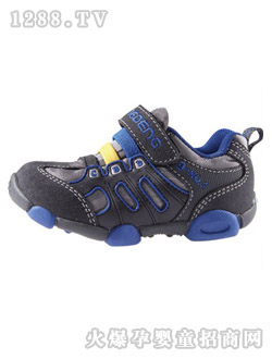 �͵����e�\(y��n)��(d��ng)ͯЬ��ɫ���{(l��n)ɫ