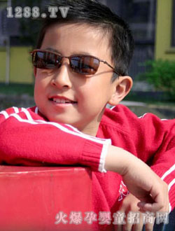 ���}ϵ�мt�b��Ƭ