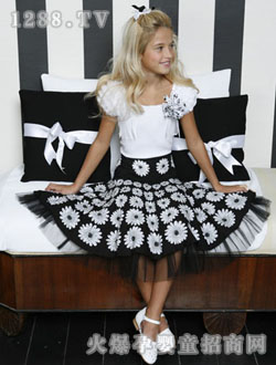 ������ɯ���e�B��ȹ