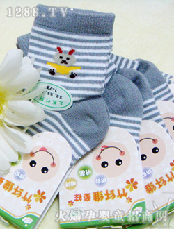 �u���m��B6102