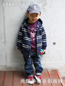 ����ؐ��ɫ�r�Ў�ñ����