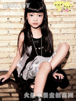 ͯo(w��)���r(sh��)��Ůͯ���b