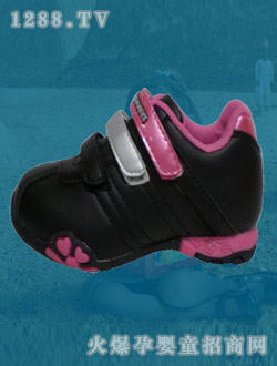 ���ٺ�ɫ�r��ͯЬ