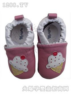 ��(y��u)����ɫyinge�W��Ь