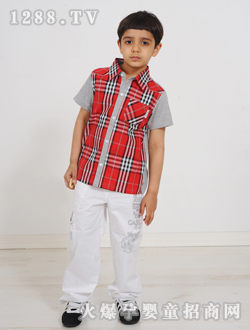 ���؁�(l��i)�tɫ���e�r��