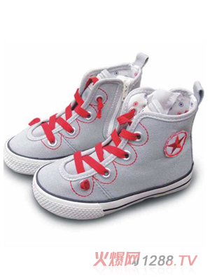 ��(y��u)����ɫ��Ь