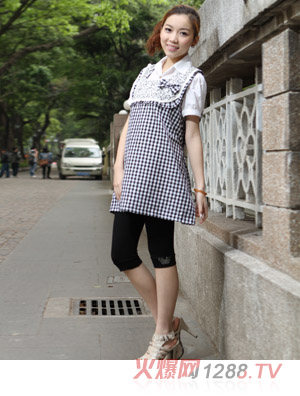 �M�ֺڰ׸��ЋD��