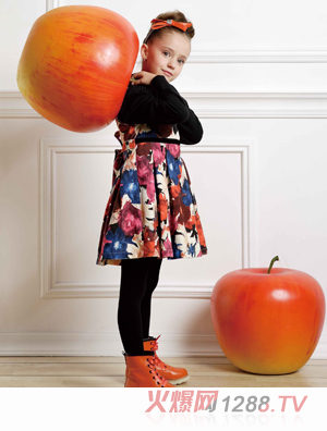 �U�P�㘷(l��)����ɫϵͯ�b