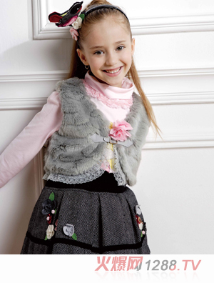 �U�P�㘷(l��)���ɐ�Ůͯ���