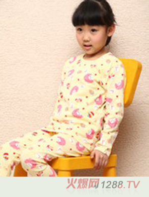 С�����Sɫ���c���^����