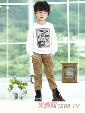 ؈�䃺��ɫ�L(zh��ng)���п�