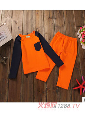 �¶߶߃�ͯ�R���ރ������b��ɫ