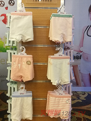 �����܃�ͯ���B(t��i)��(n��i)ѝ��ɫ