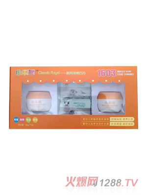 С�ܶ���С�׵����ѱ���˪