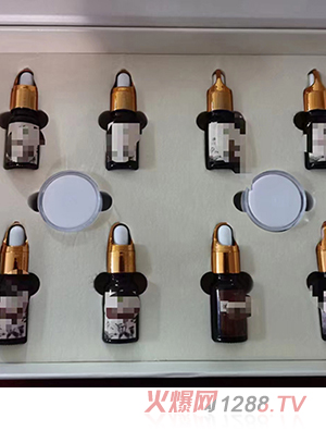 �����׺�